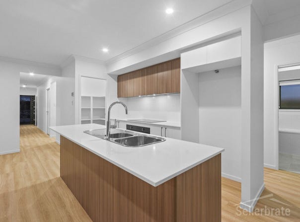 5 Oberon Crescent, Yarrabilba, Qld 4207