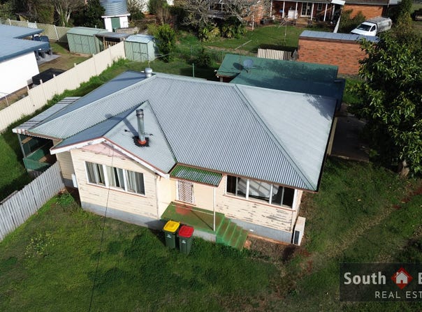 33 Reservoir Street, Kingaroy, Qld 4610