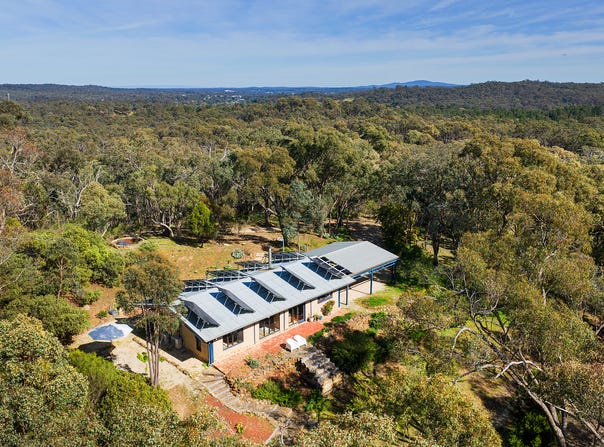 60 Sparks Road, Chewton, Vic 3451