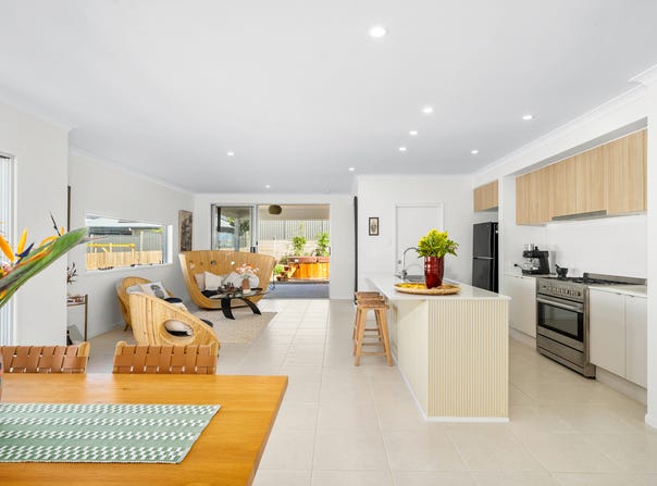 14 Windrow Avenue, Cumbalum, NSW 2478