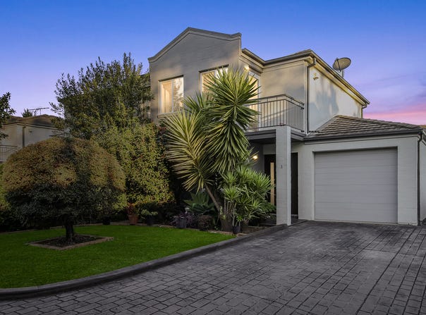 3/8 Mint Close, Casula, NSW 2170