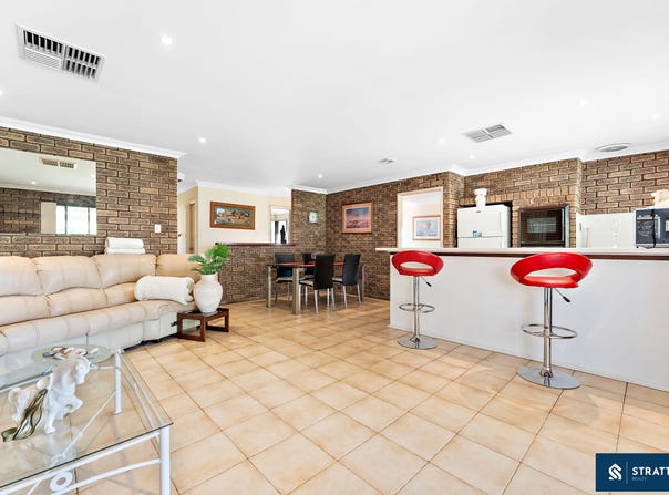 4 Blandfield Way, Parkwood, WA 6147