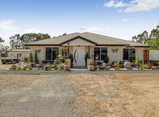 15 Neslo Court, Dalby, Qld 4405