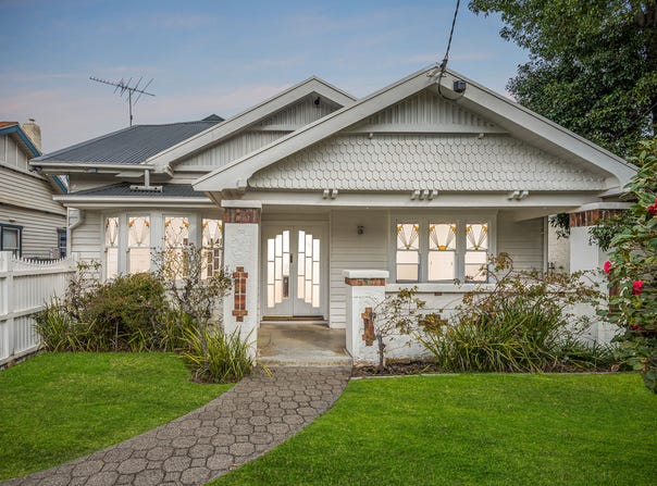 10 Bay Street, Rippleside, Vic 3215