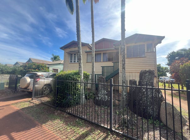 97 Churchill Street, Childers, Qld 4660