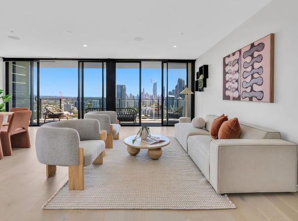 107/18 Chelsea Avenue, Broadbeach, Qld 4218