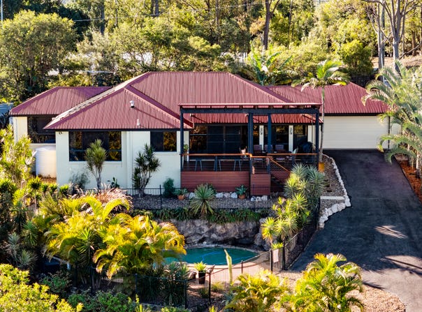 6 Woodfield Court, Ferny Hills, Qld 4055