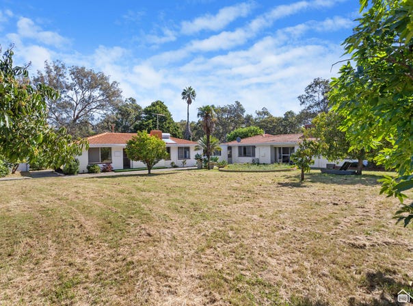 37  Mckenzie Ggrove, Kelmscott, WA 6111