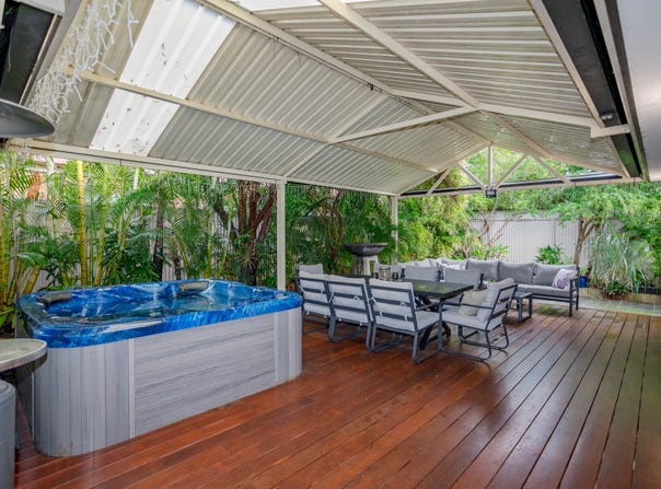 1 Waterview Parade, Southern River, WA 6110