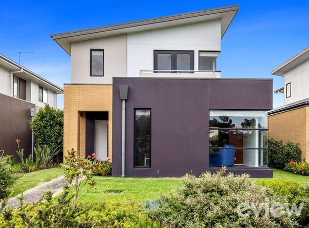8 Lobelia Lane, Cowes, Vic 3922