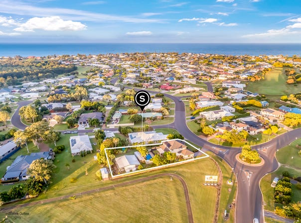 74 Bisdee Street, Coral Cove, Qld 4670
