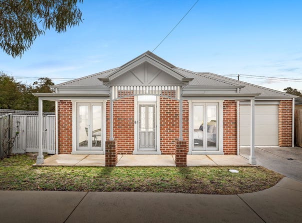 105 Lomond Avenue, Kilsyth, Vic 3137