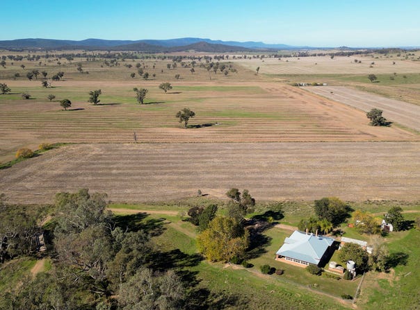 160 Gundong Road, Tomingley, NSW 2869