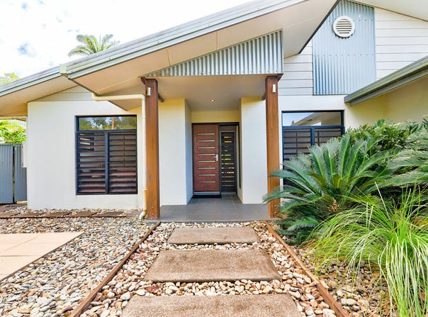 27 Conch St, Mission Beach, Qld 4852