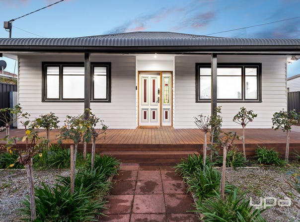 30 Erica Avenue, St Albans, Vic 3021
