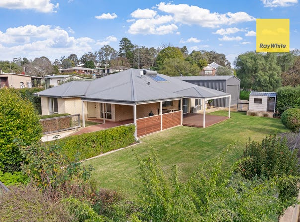 11 Purse Terrace, Boyup Brook, WA 6244