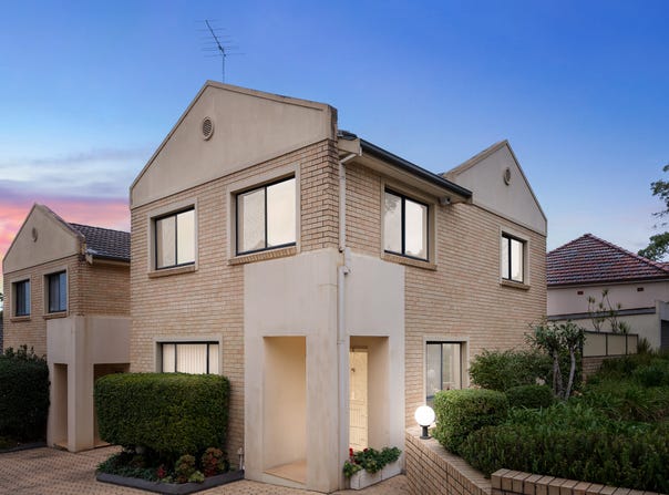 8/83 Wolseley Street, Bexley, NSW 2207