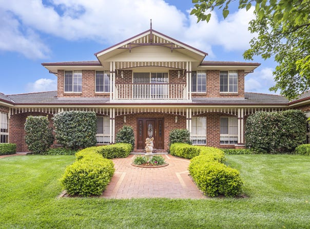 7 Mary Martin Drive, Goulburn, NSW 2580