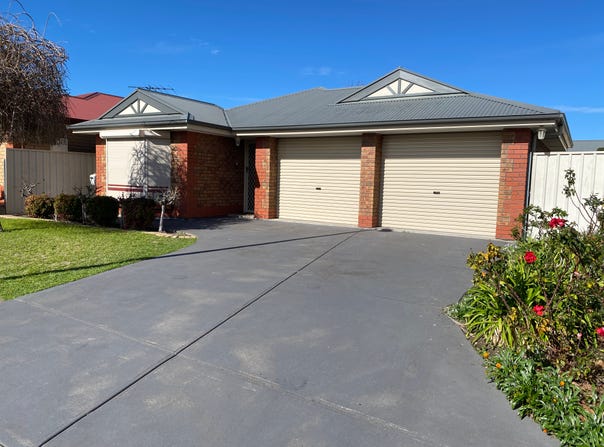 2/10 Debham Street, Morphett Vale, SA 5162