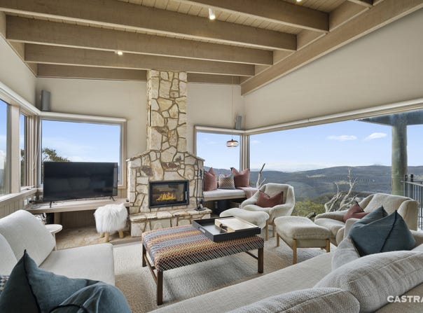 "Stirling Lodge" 27 Summit Road, Mount Buller, Vic 3723