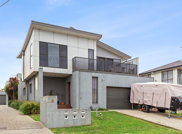 1/8 Canis Crescent, Ocean Grove, Vic 3226