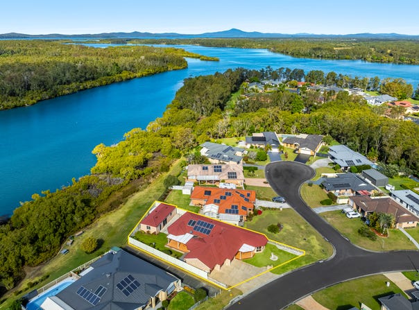 6 Bayview Drive, Yamba, NSW 2464