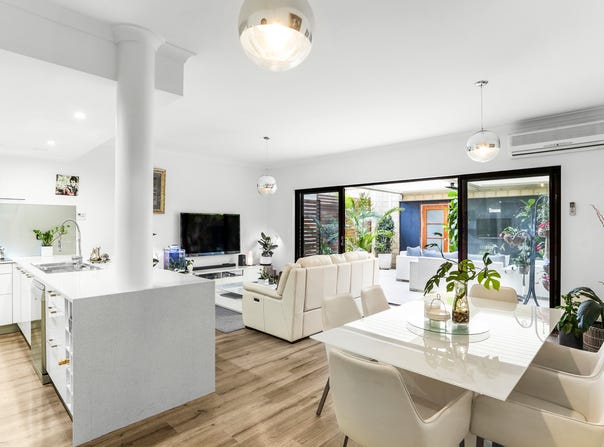 96 Lakeside Drive, Joondalup, WA 6027