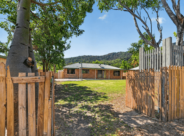 6 Solway Avenue, Cannonvale, Qld 4802