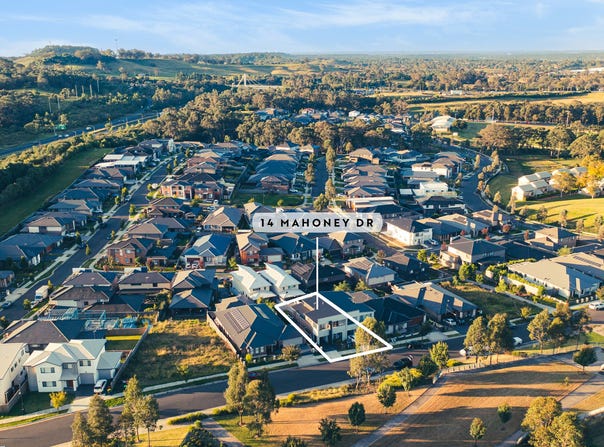 14B Mahoney Drive, Campbelltown, NSW 2560