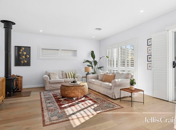 6/43 High Street, Woodend, Vic 3442