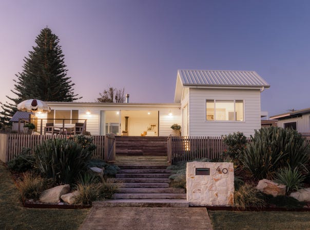 40 Sunset Strip, Manyana, NSW 2539