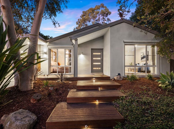 133 Oxley Drive, Mount Colah, NSW 2079