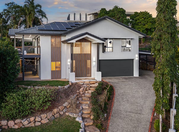34 Shuttle Place, Bridgeman Downs, Qld 4035