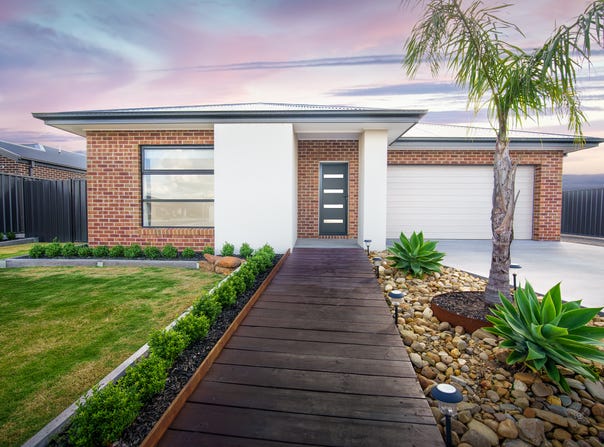 11 Muller Street, Horsham, Vic 3400