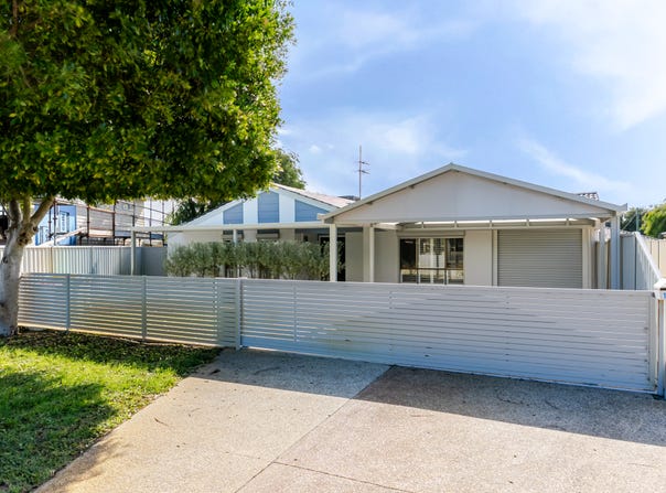 172 Penguin Road, Safety Bay, WA 6169