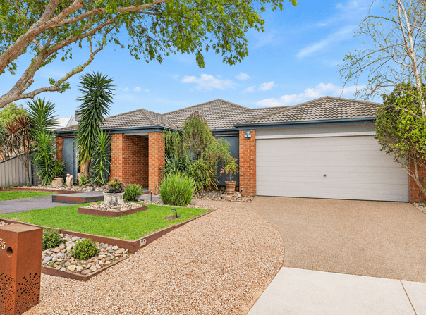 35 Chesterton Avenue, Tarneit, Vic 3029