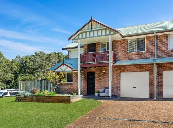 1/1A Coorilla Street, Hawks Nest, NSW 2324