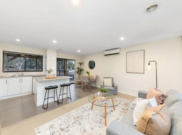 2/20 Sturgeon Street, Conder, ACT 2906