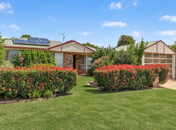 24 Osborne Court, Kearneys Spring, Qld 4350