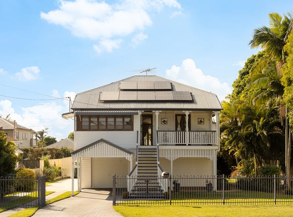 72 Lower Brighton Terrace, Sandgate, Qld 4017