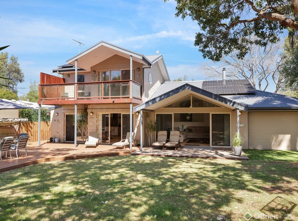 136 Silverleaves Avenue, Silverleaves, Vic 3922