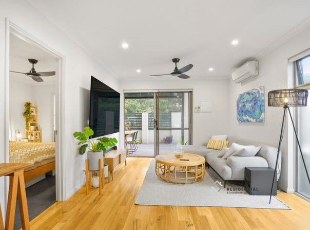 3/16 King George Street, Innaloo, WA 6018