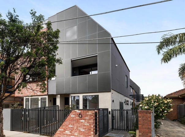 4/6 Hennessy Street, Brunswick, Vic 3056