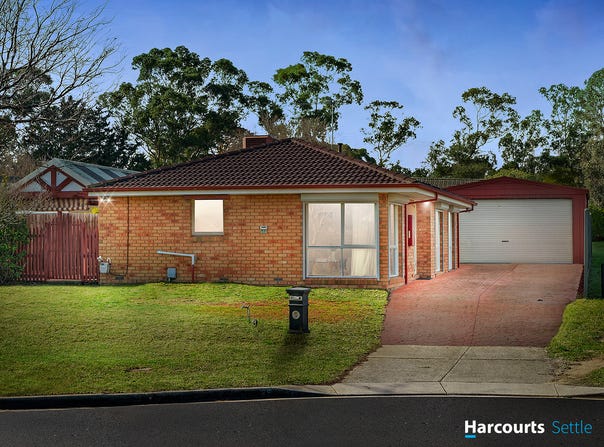 25 Terrence Drive, Cranbourne North, Vic 3977