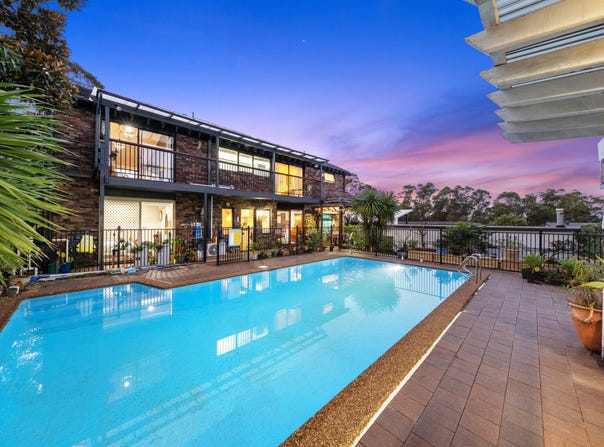 4 Amaroo Avenue, Blaxland, NSW 2774