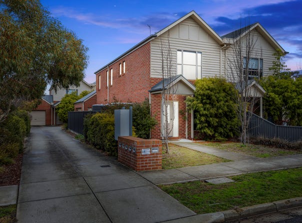 4/9 Foster Street, Redan, Vic 3350