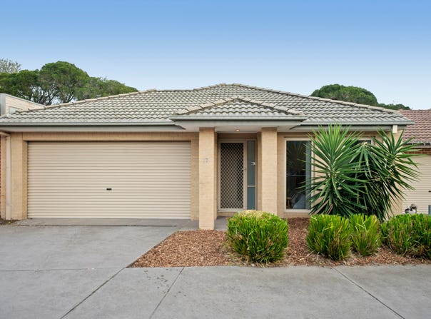 17/105 McMahons Road, Frankston, Vic 3199