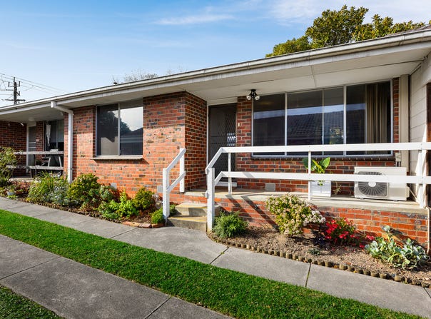 2/104 Durham Road, Kilsyth, Vic 3137