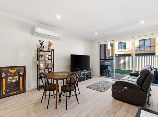 2/138 Morrison Road, Midland, WA 6056