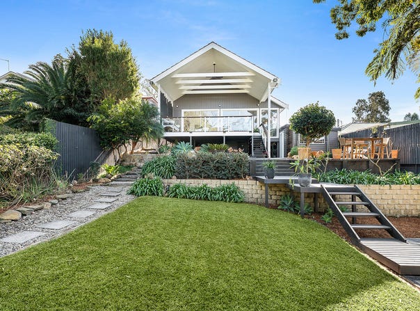 44 The Lookout, Thirroul, NSW 2515